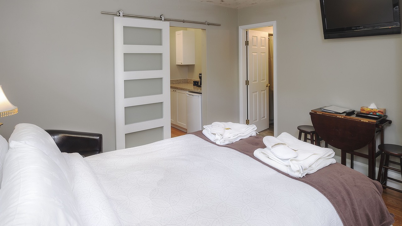 Photo of Bedroom in Okanagan-Similkameen
