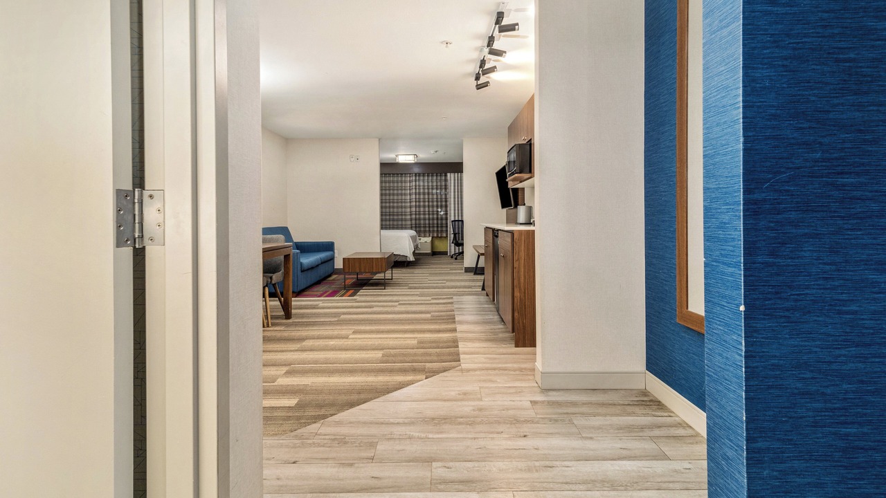 Photo of Bedroom in Medicine Hat