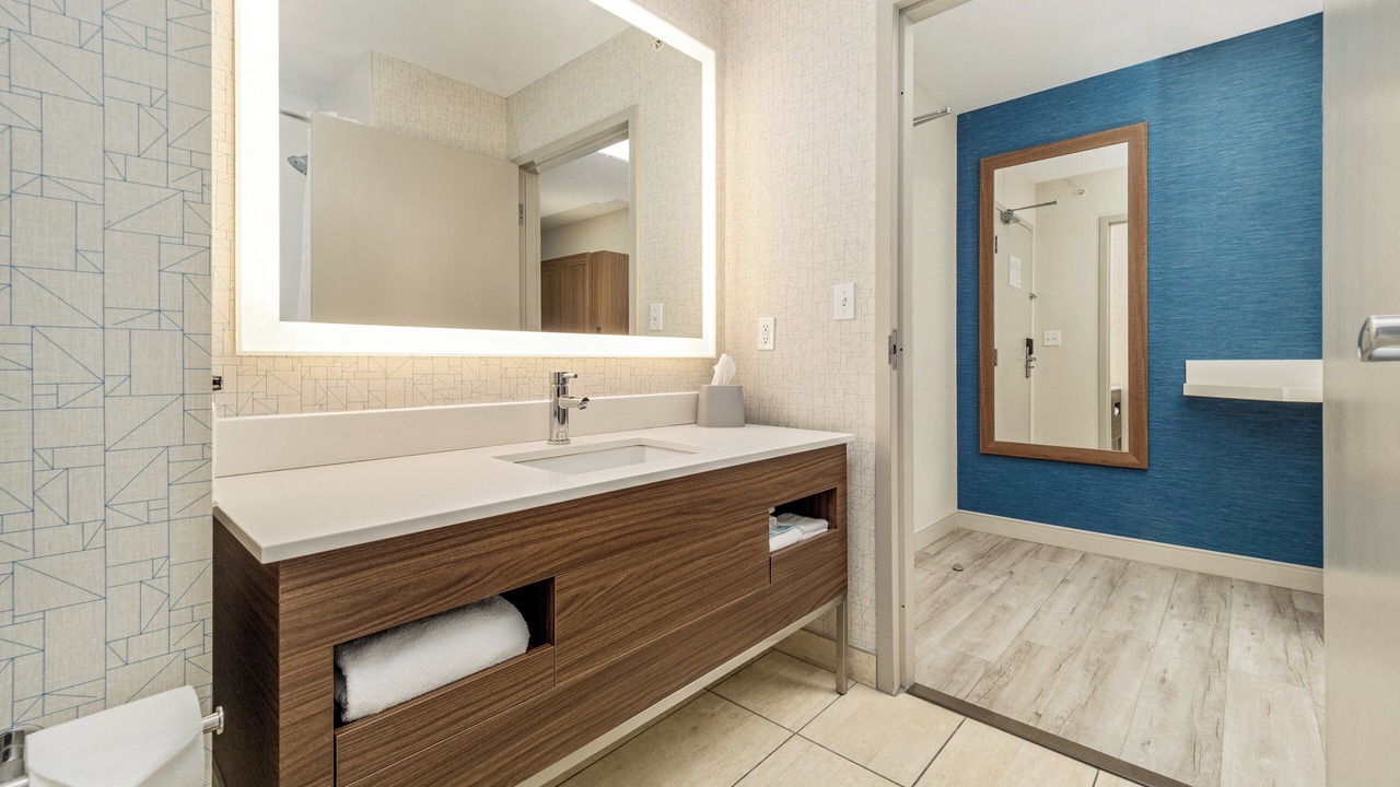 Photo of Bedroom in Medicine Hat