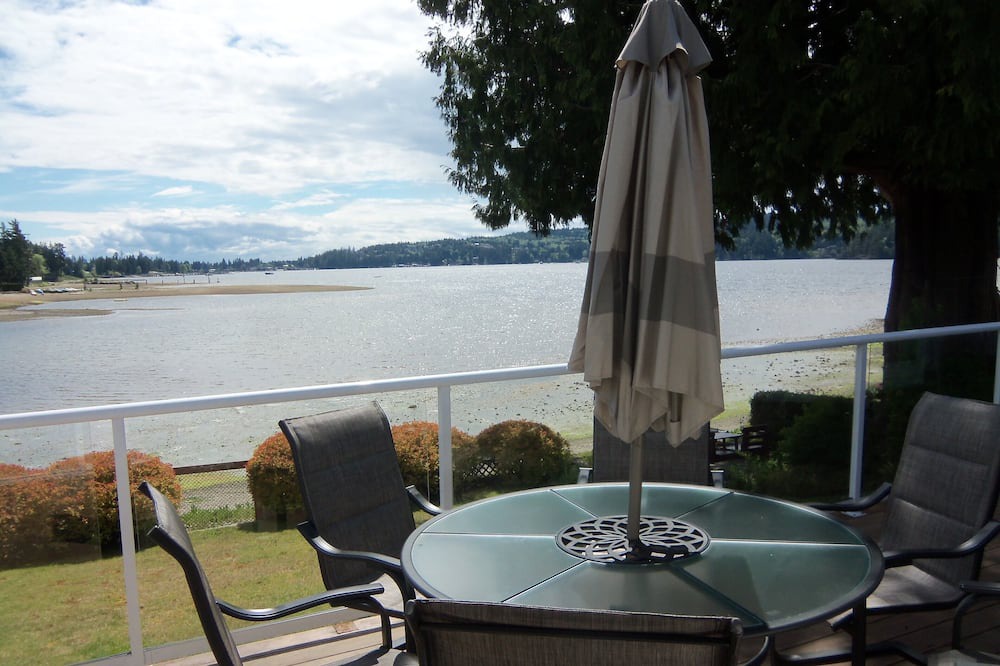 Photo of Others in East Porpoise Bay