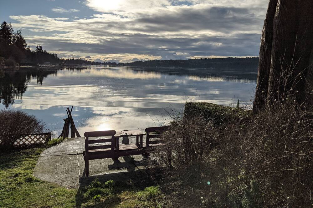 Photo of Others in East Porpoise Bay