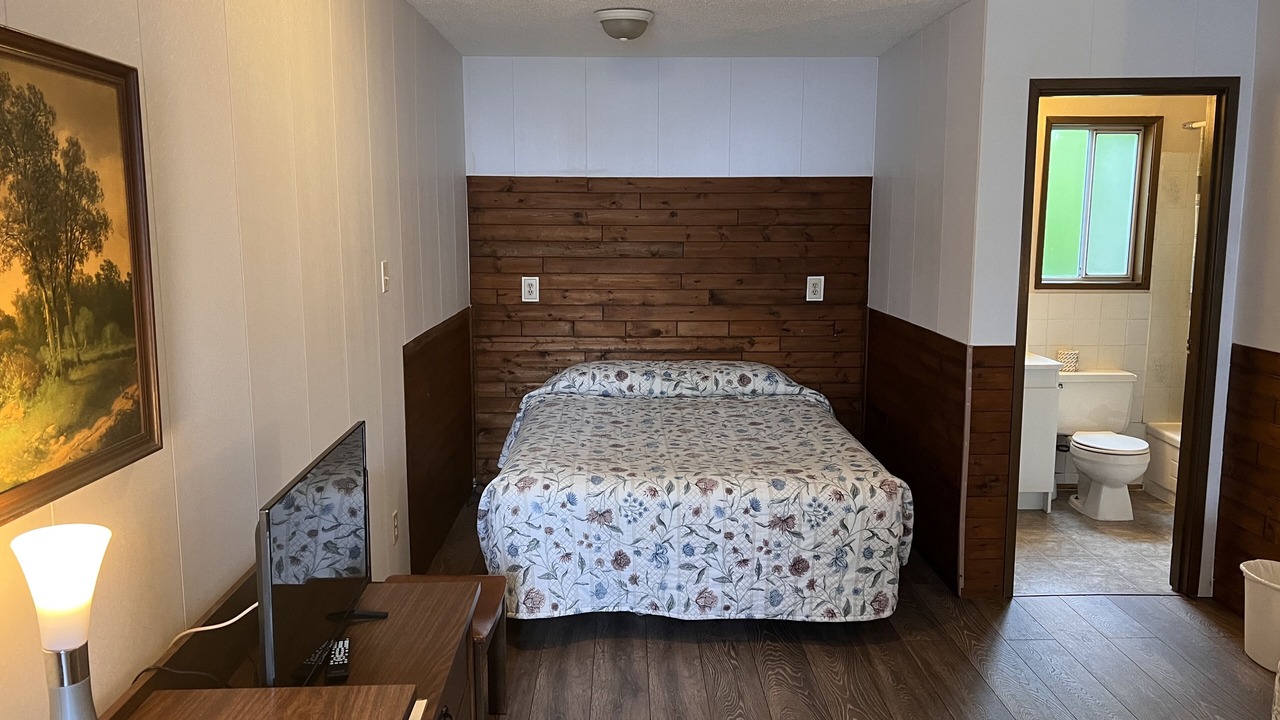 Photo of Bedroom in Queen Charlotte