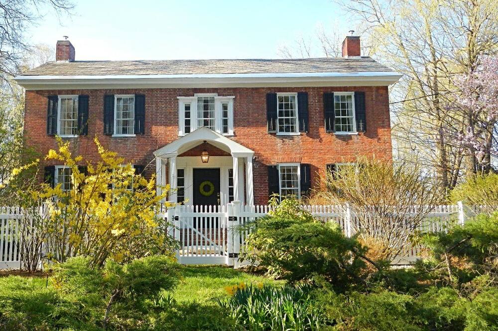 Photo of Outdoor in Queensbury