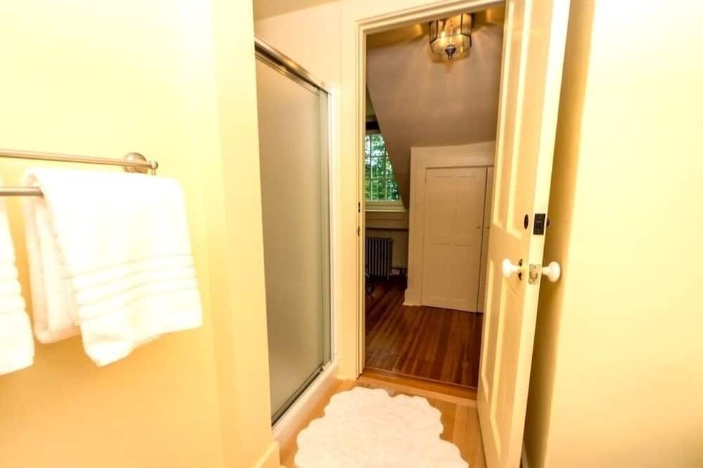 Photo of Bathroom in Queensbury