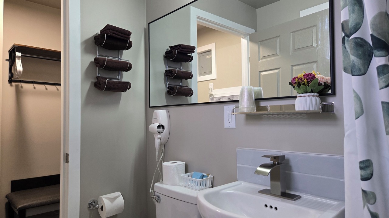 Photo of Bathroom in Fort Macleod