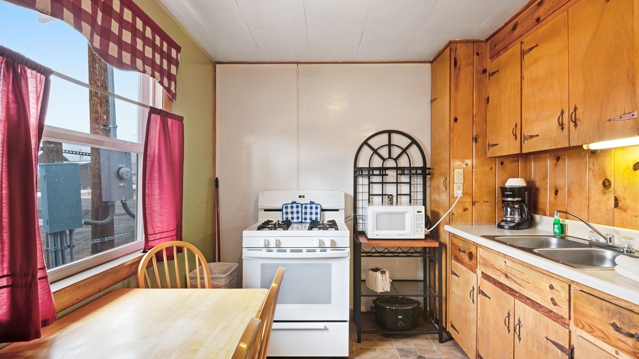 Photo of Kitchen in South Fork