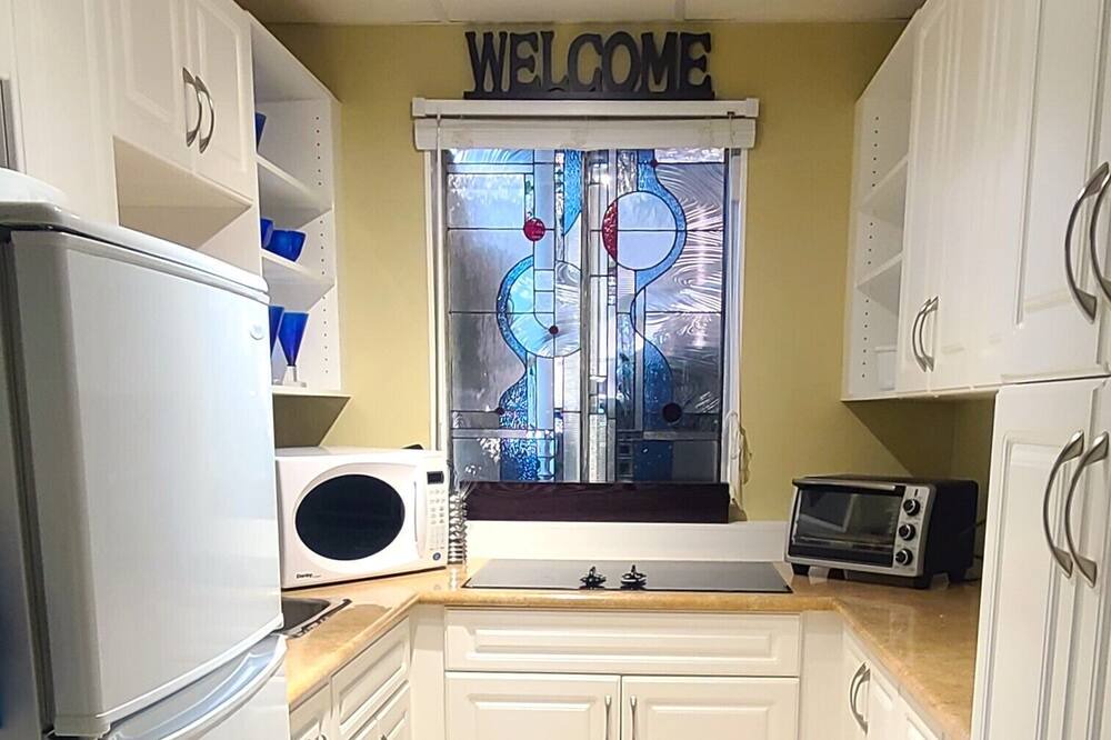 Photo of Kitchen in Cowichan Bay