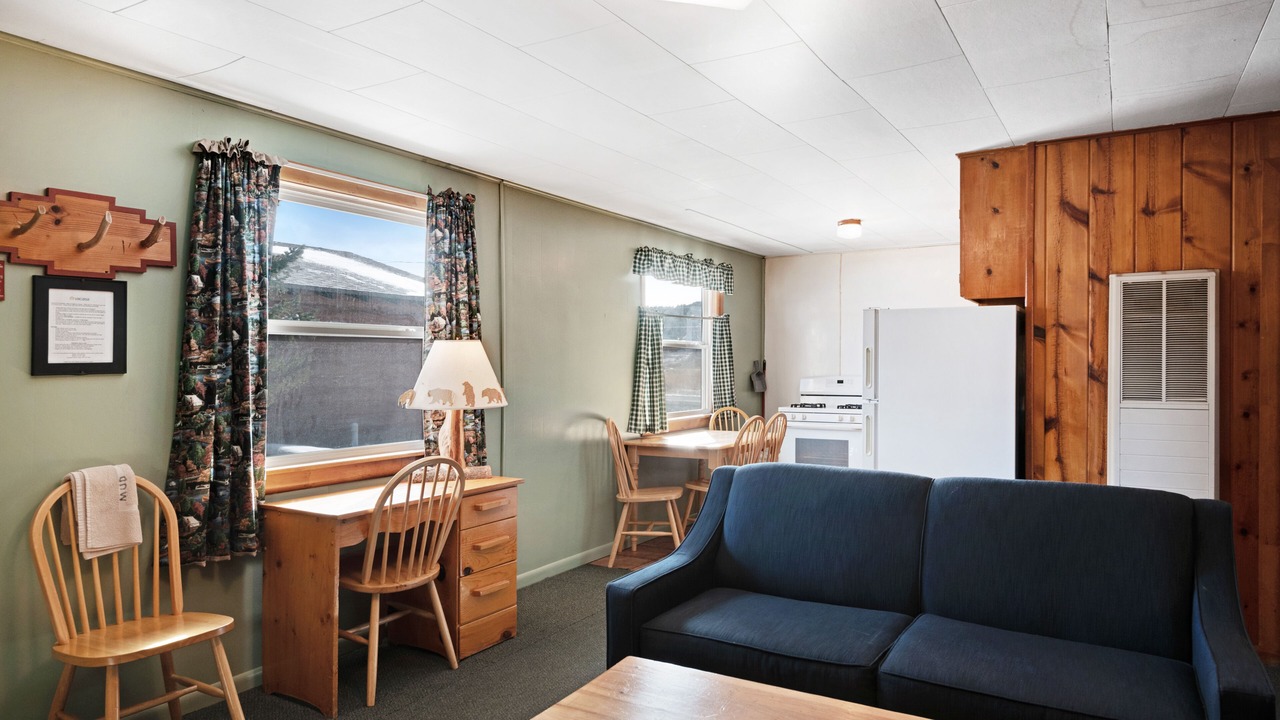 Photo of Livingroom in South Fork