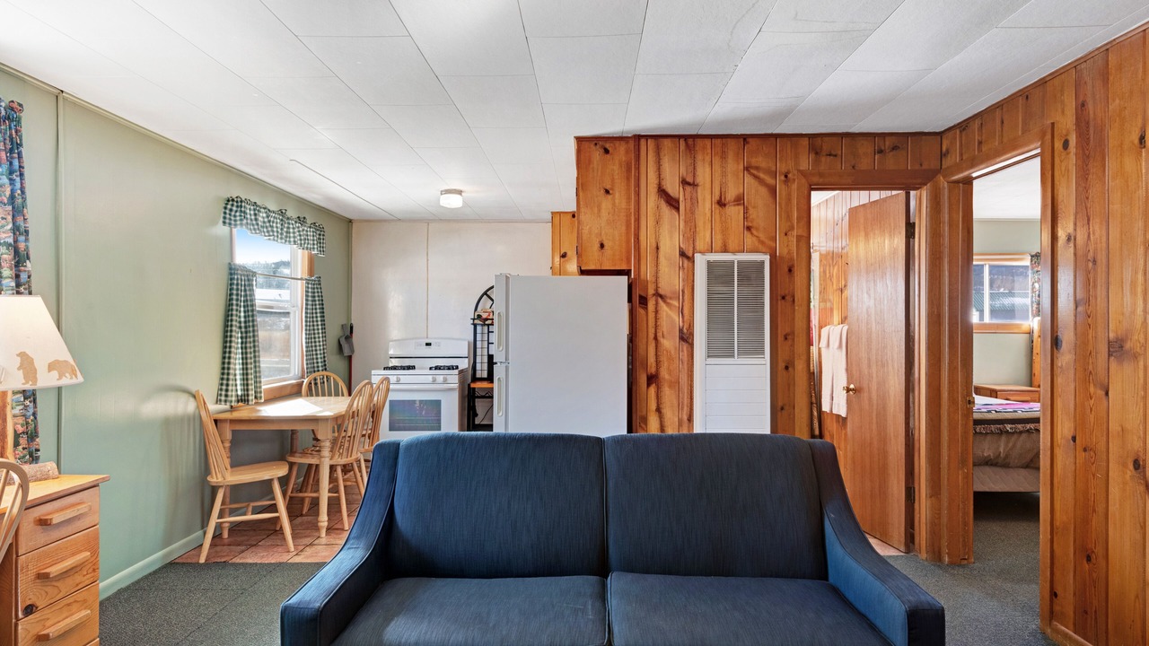 Photo of Livingroom in South Fork