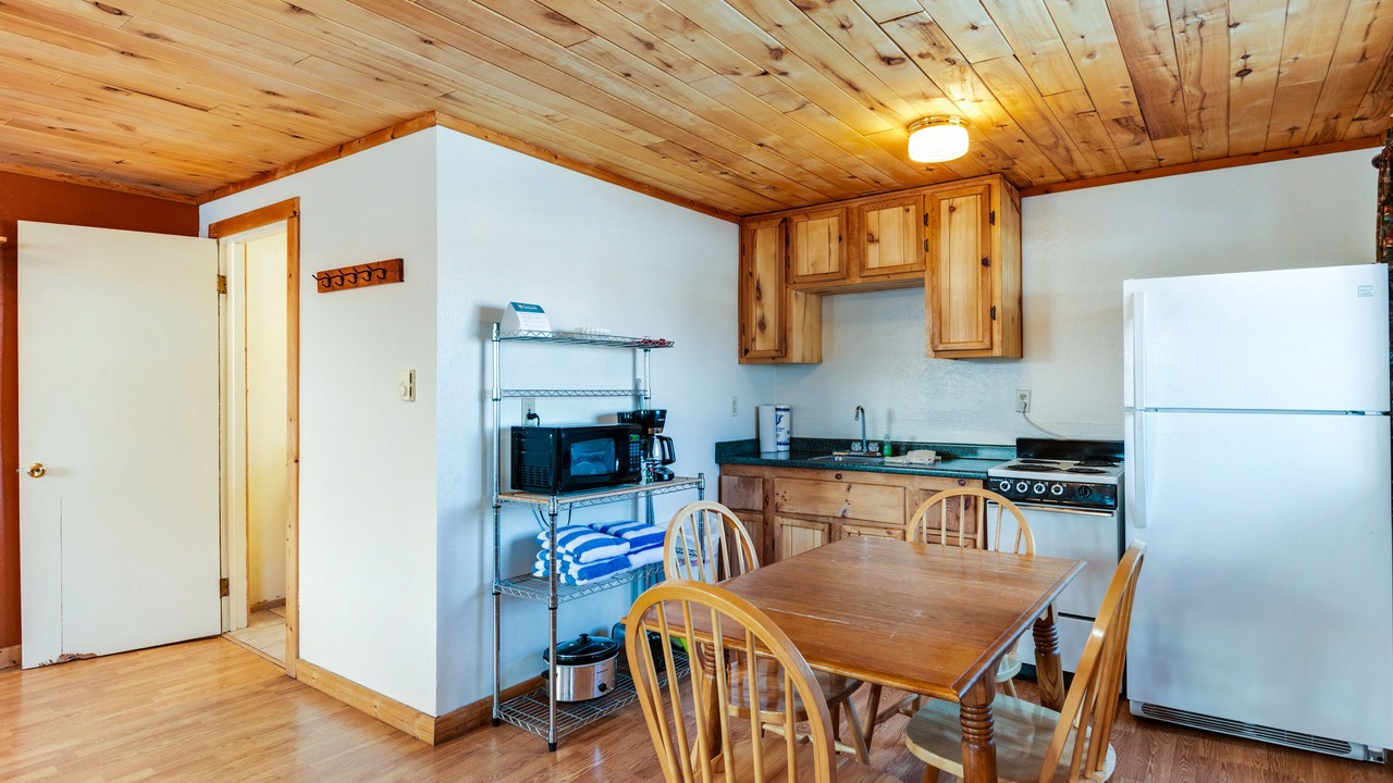 Photo of Kitchen in South Fork