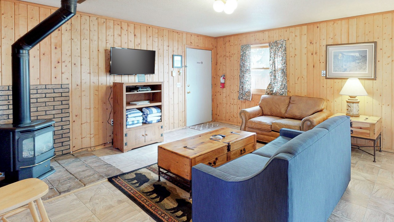 Photo of Livingroom in South Fork