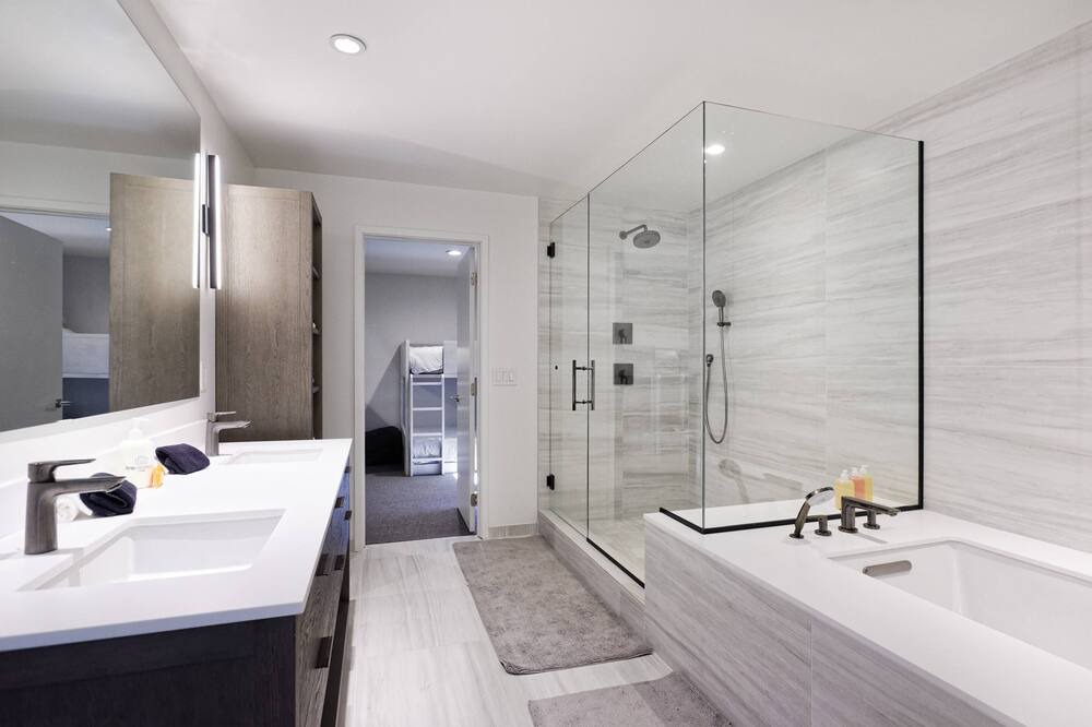 Photo of Bathroom in Aspen