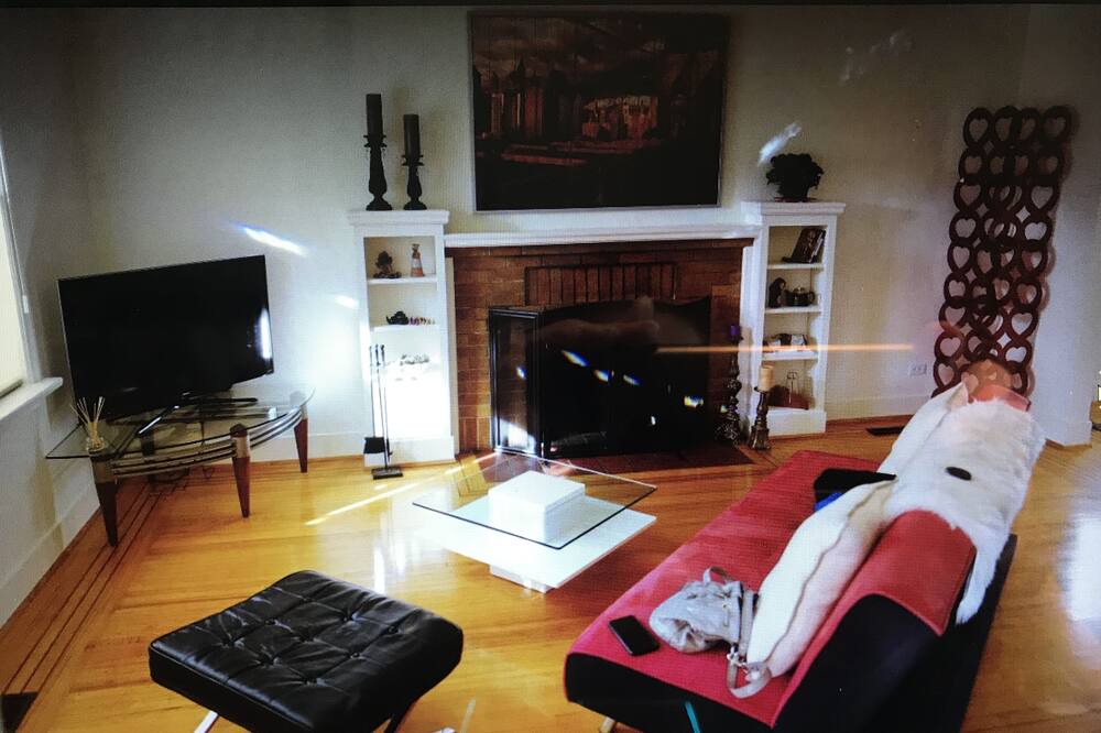 Photo of Livingroom in Dunbar
