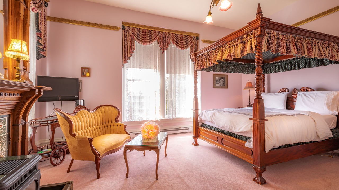 Photo of Bedroom in Rockland
