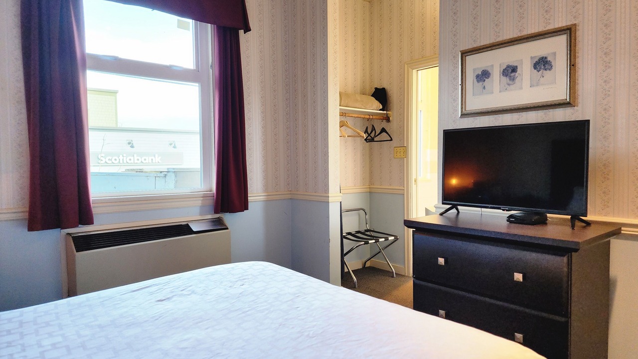 Photo of Bedroom in Steveston