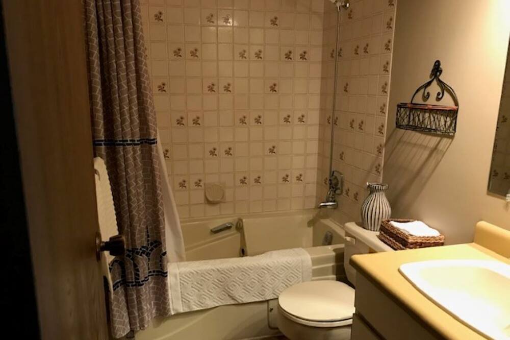Photo of Bathroom in Windermere