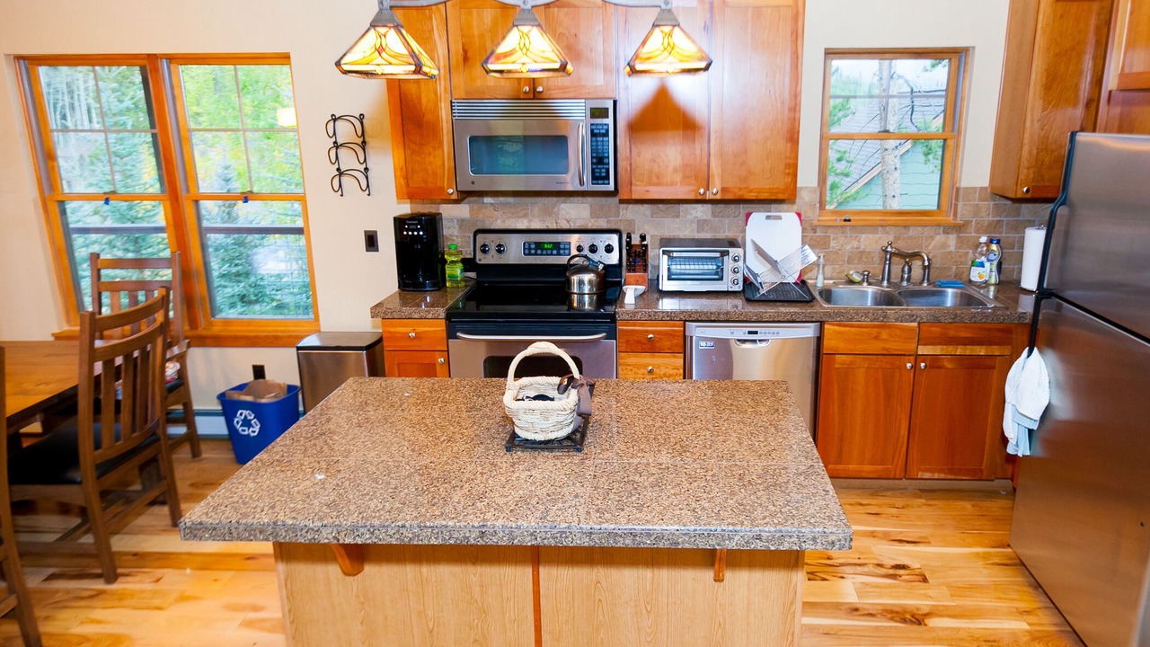 Photo of Kitchen in Rendezvous