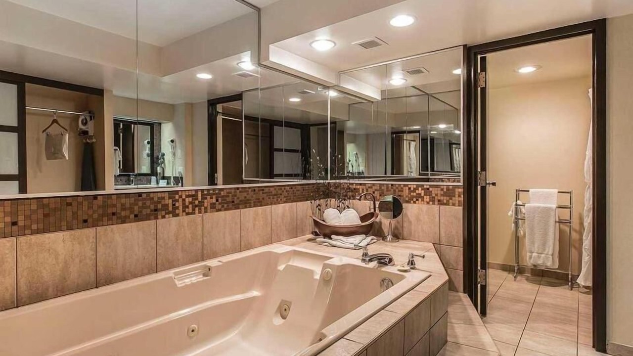 Photo of Bathroom in Medicine Hat