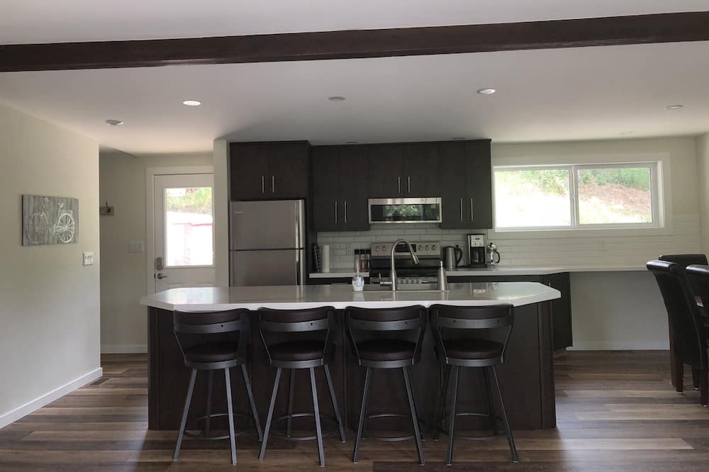 Photo of Kitchen in Okanagan-Similkameen