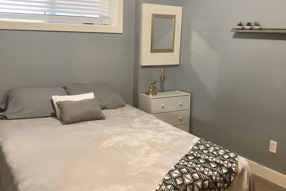 Photo of Bedroom in Red Deer