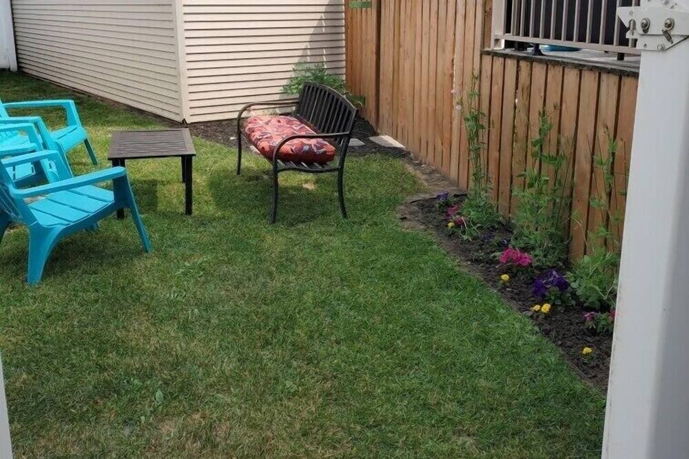 Photo of Others in Red Deer