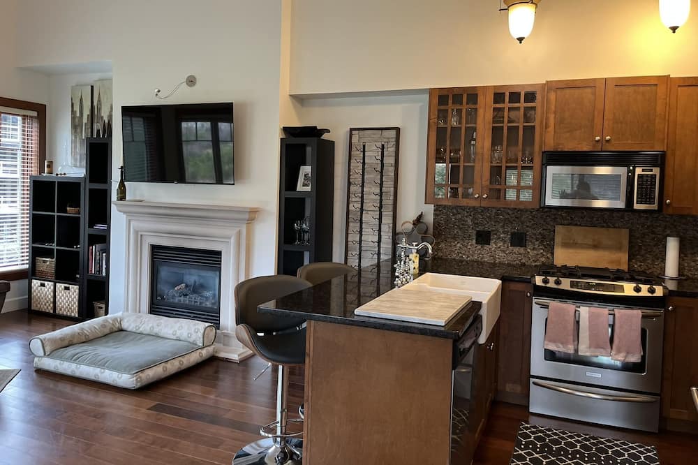 Photo of Kitchen in Bear Mountain Resort
