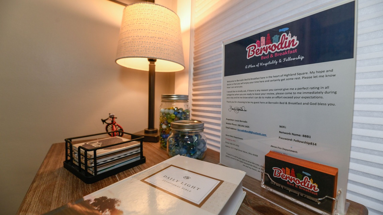 Photo of Bedroom in Highland Square