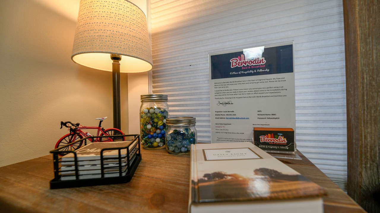 Photo of Bedroom in Highland Square