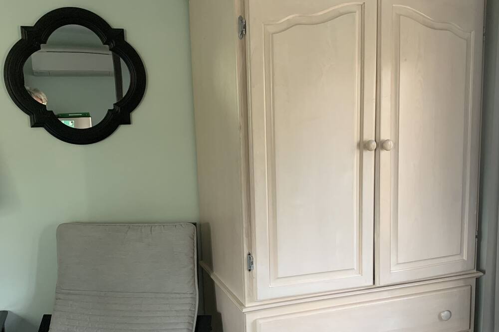 Photo of Bedroom in Courtenay
