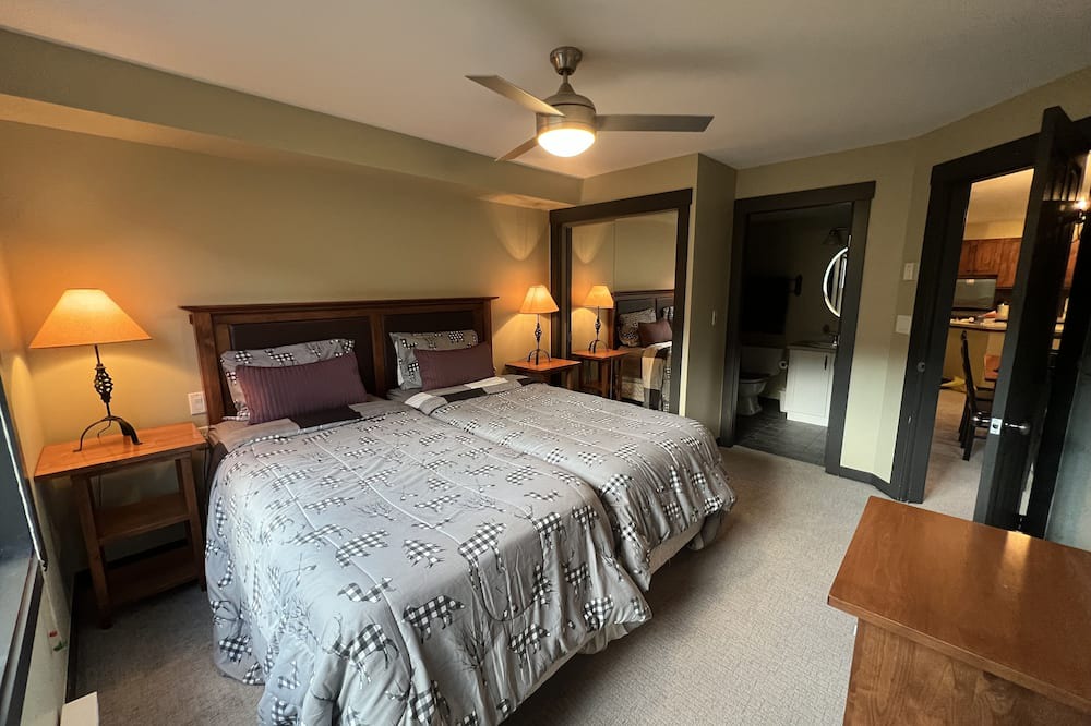 Photo of Bedroom in East Kootenay
