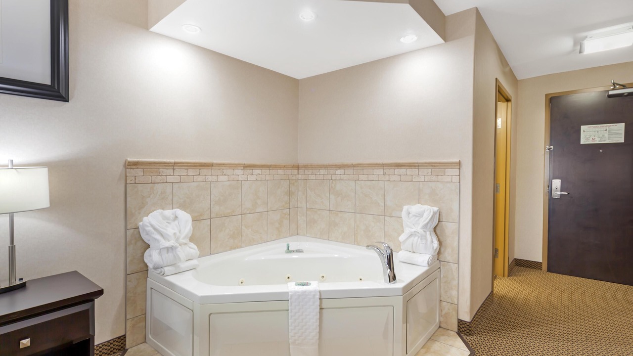 Photo of Bedroom in Bonnyville
