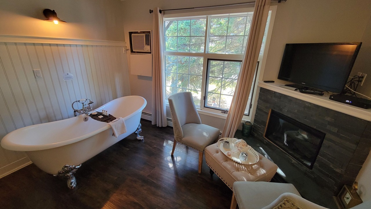 Photo of Bedroom in Canmore