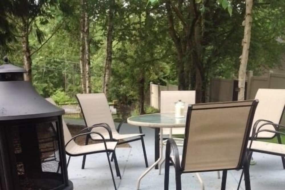 Photo of Outdoor in Anglemont