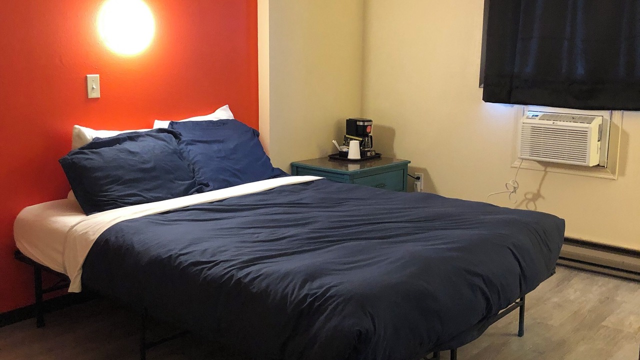 Photo of Bedroom in East Kootenay