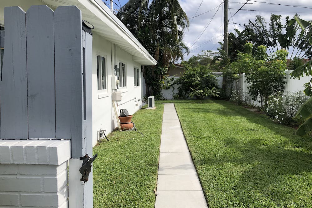 Photo of Outdoor in Pompano Beach