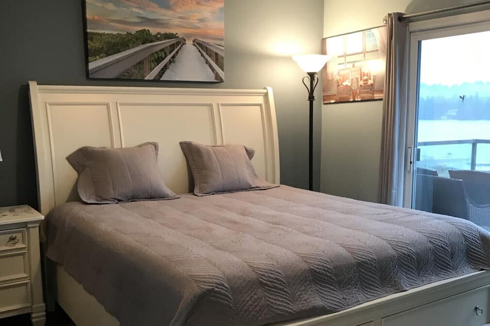 Photo of Bedroom in Shawnigan Lake