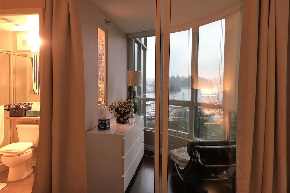 Photo of Bedroom in Coal Harbour
