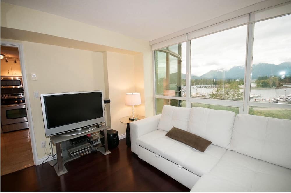Photo of Livingroom in Coal Harbour