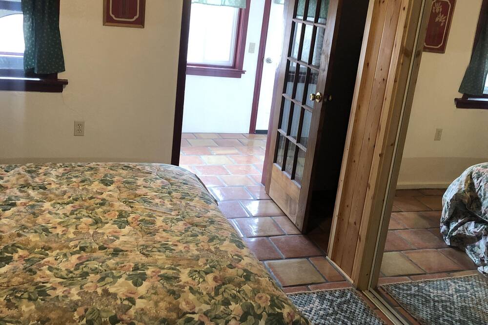 Photo of Bedroom in Weston