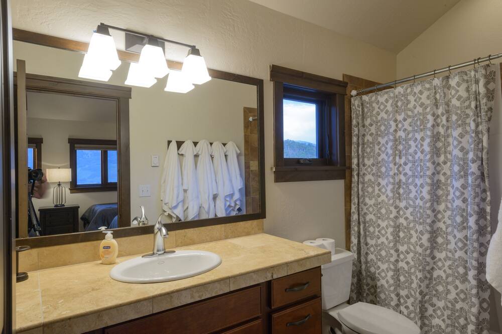 Photo of Bathroom in Crested Butte South