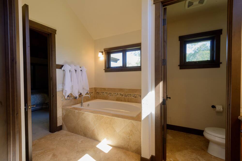 Photo of Bathroom in Crested Butte South