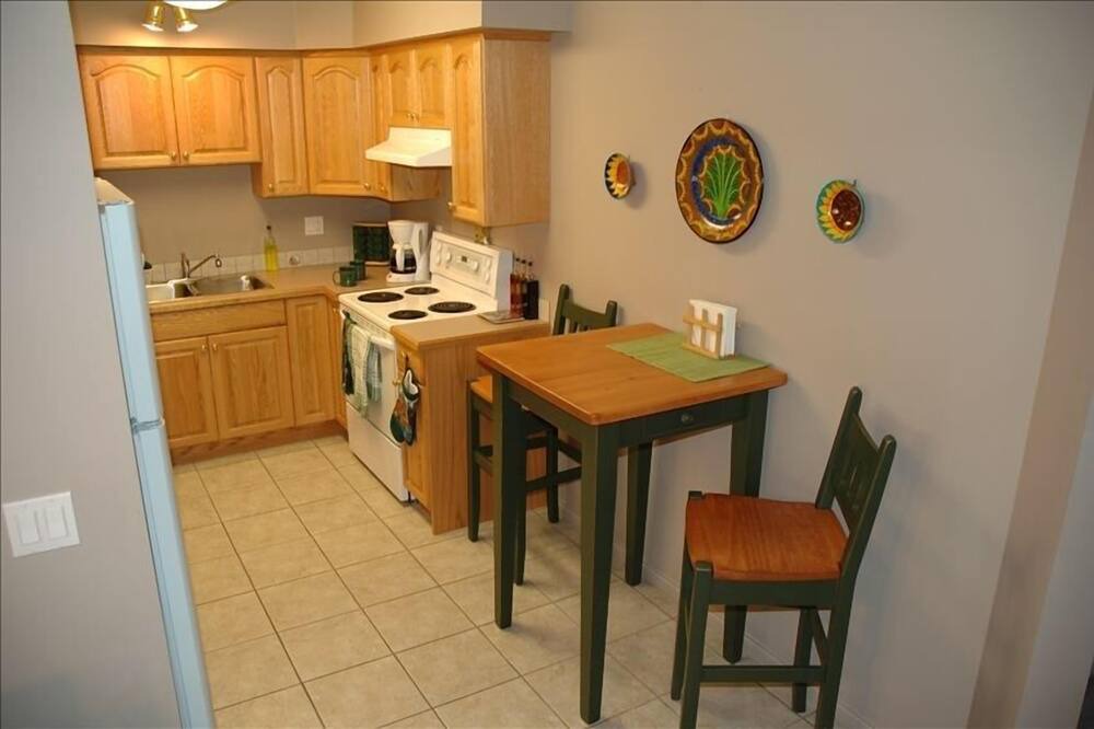 Photo of Kitchen in Okanagan-Similkameen