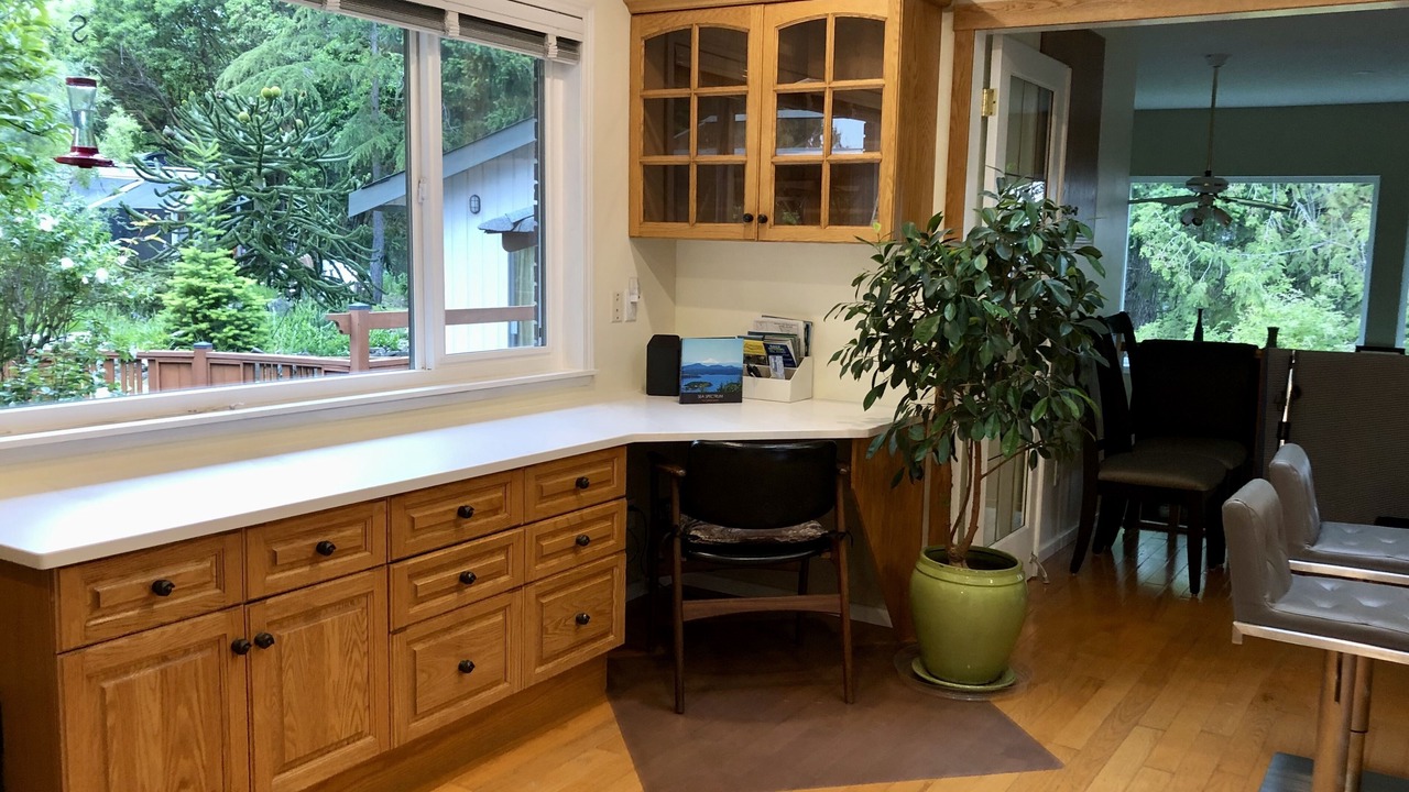 Photo of Kitchen in Salt Spring Island