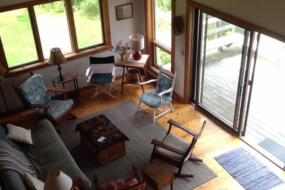 Photo of Livingroom in Greensboro