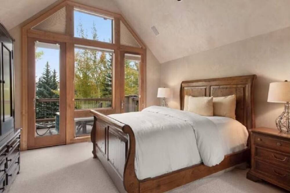 Photo of Bedroom in Snowmass Village