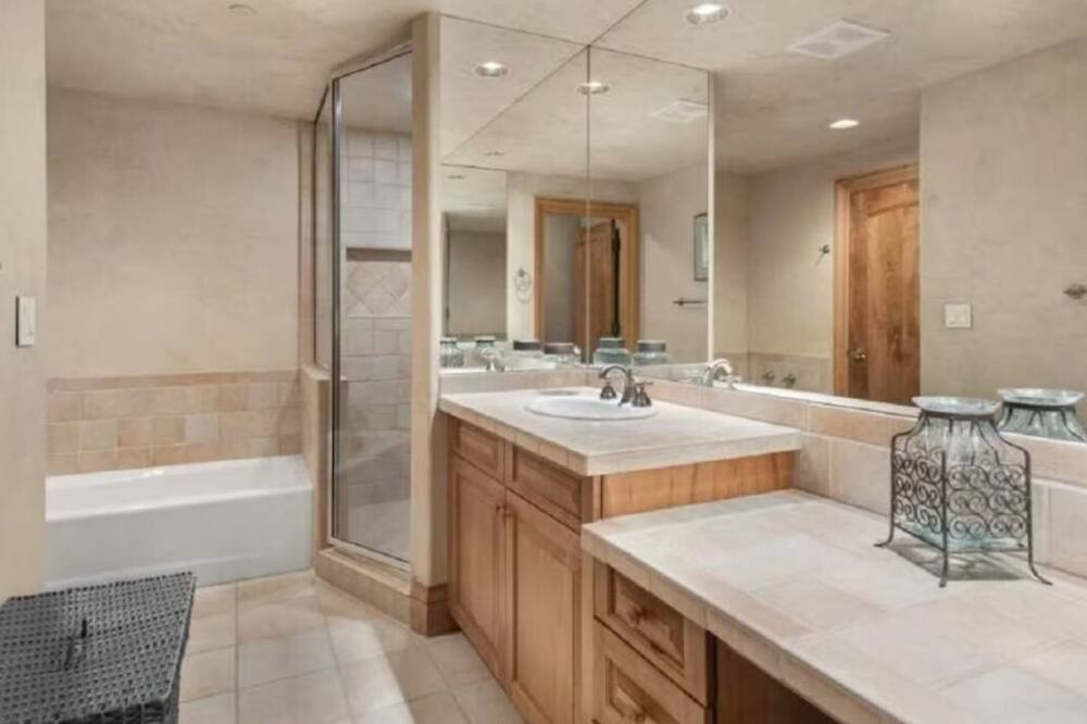 Photo of Bathroom in Snowmass Village