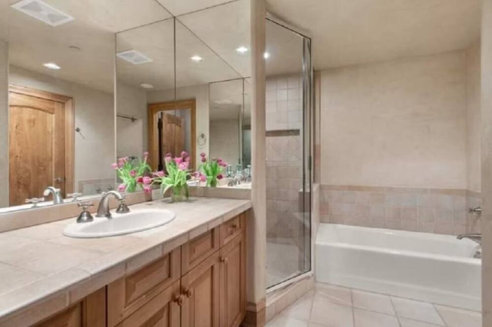 Photo of Bathroom in Snowmass Village