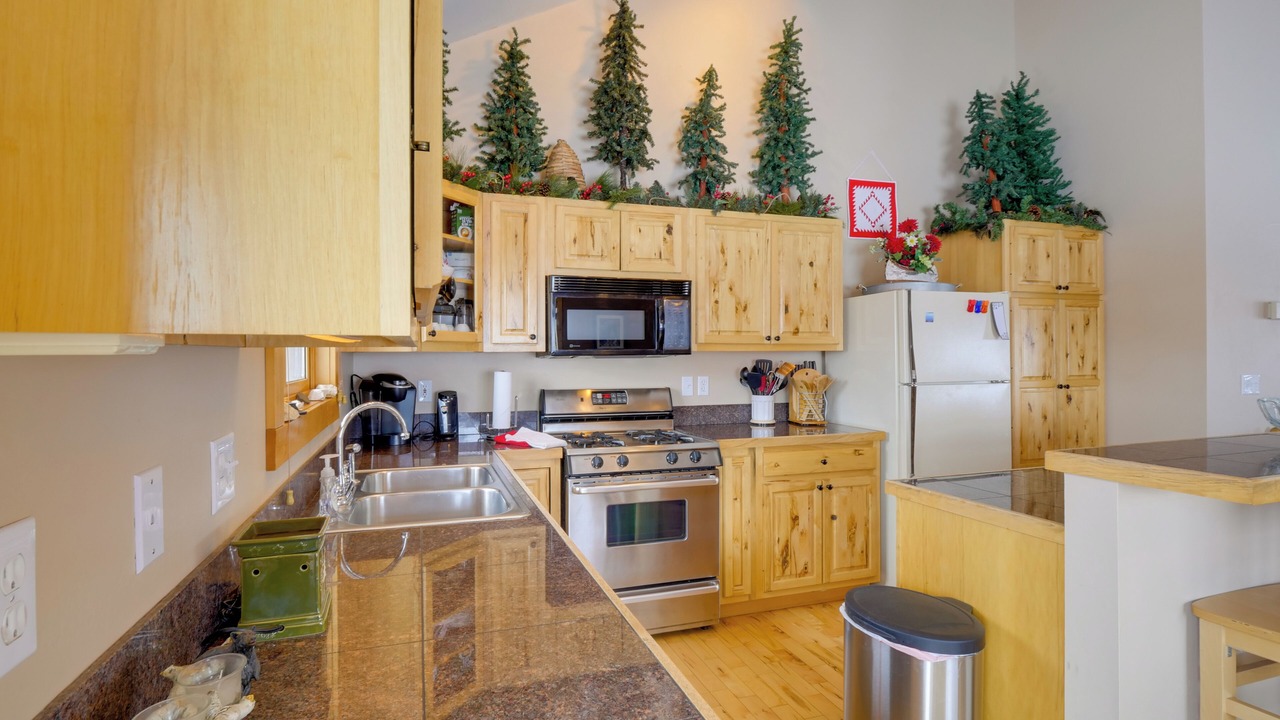 Photo of Kitchen in Crested Butte South