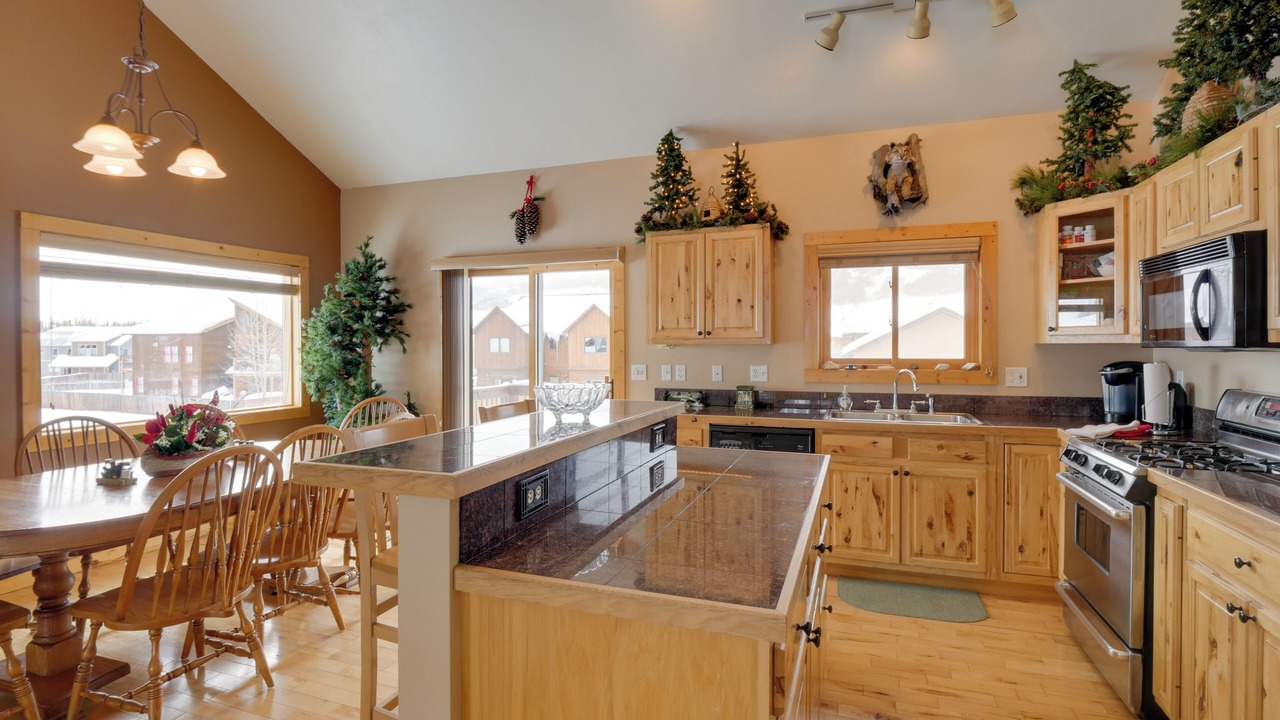 Photo of Kitchen in Crested Butte South