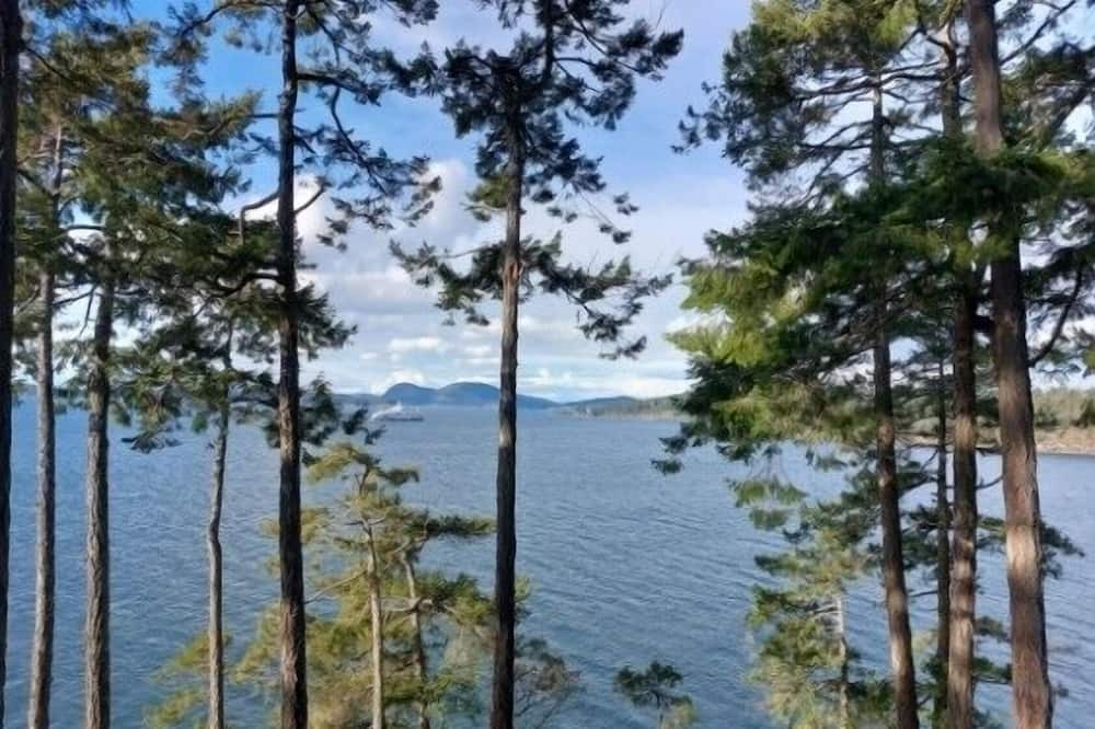 Photo of Bathroom in Pender Island